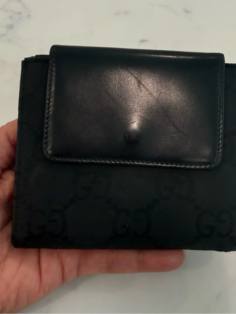 Gucci Men’s Wallet Crossbody with Embossed GG Jacquard